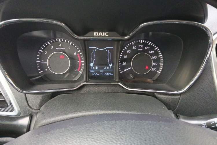 Used HYOSOW H3 2015 1.5L manual luxury version Instrument Cluster