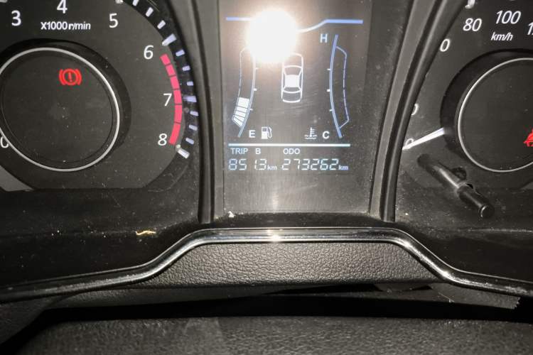 Used HYOSOW H3 2015 1.5L manual luxury version Odometer Close Up