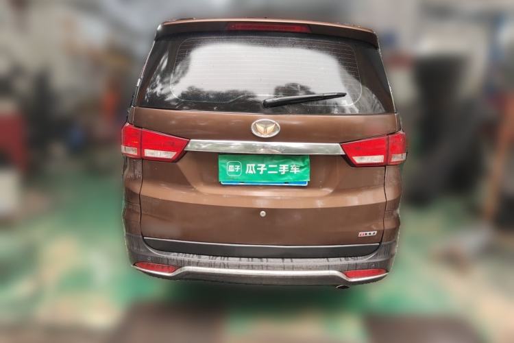 Used HYOSOW H3 2015 1.5L manual luxury version Rear