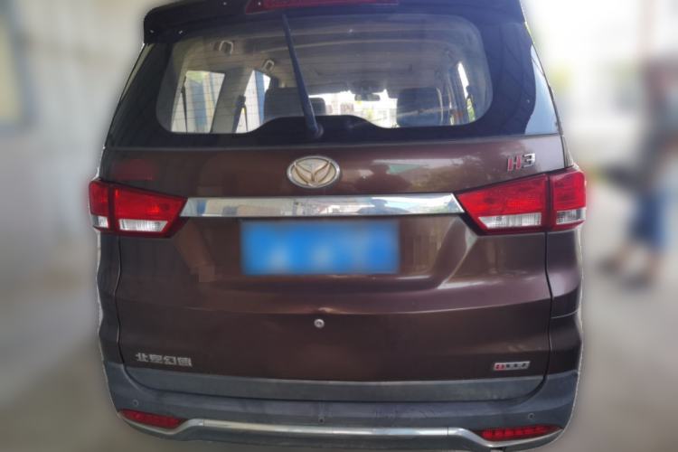 Used HYOSOW H3 2015 1.5L manual luxury version Rear