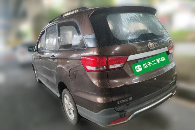 Used HYOSOW H3 2015 1.5L manual Comfort trim level Rear Left 45 Deg
