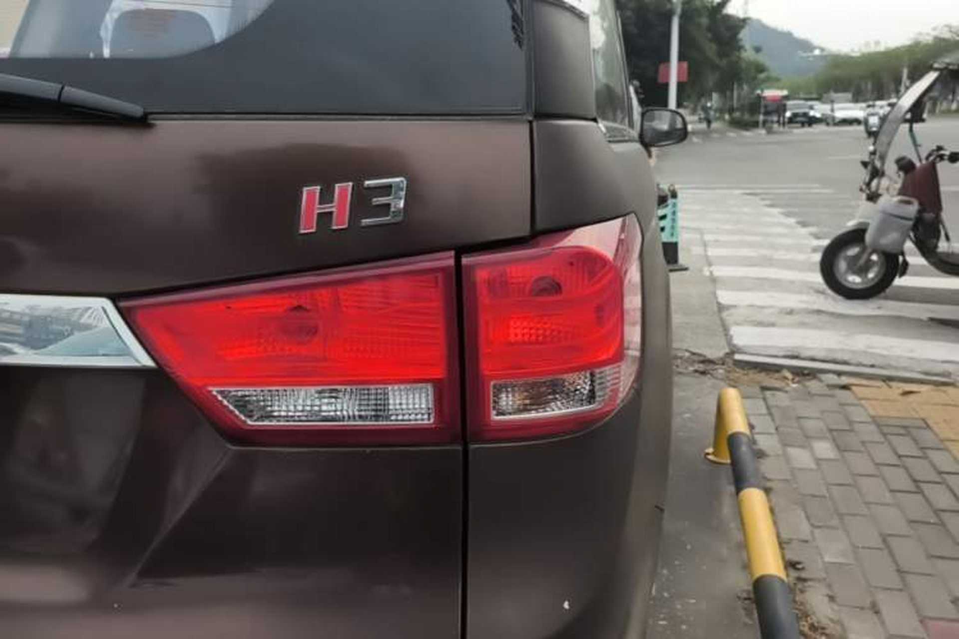 Used HYOSOW H3 2015 1.5L manual Comfort trim level Right Rear Taillight