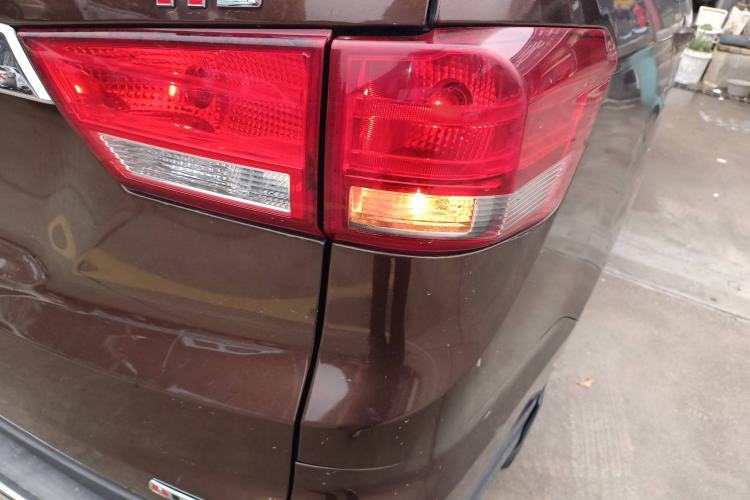 Used HYOSOW H3 2015 1.5L manual Comfort trim level Right Rear Taillight