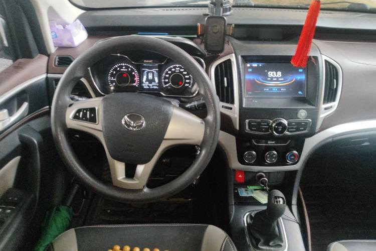 Used HYOSOW H3 2015 1.5L manual Comfort trim level Steering Wheel
