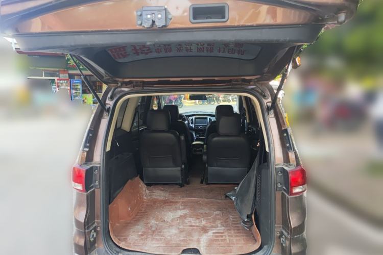 Used HYOSOW H3 2015 1.5L manual luxury version Trunk