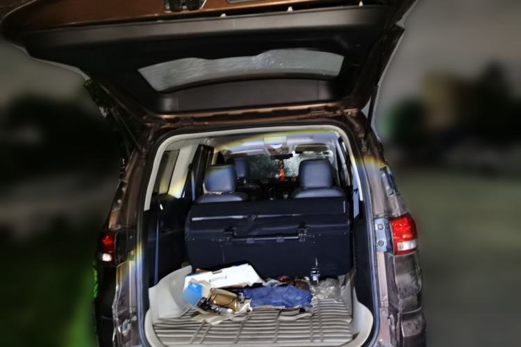 Used HYOSOW H3 2015 1.5L manual luxury version Trunk