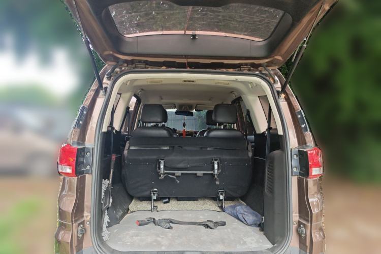 Used HYOSOW H3 2015 1.5L manual luxury version Trunk
