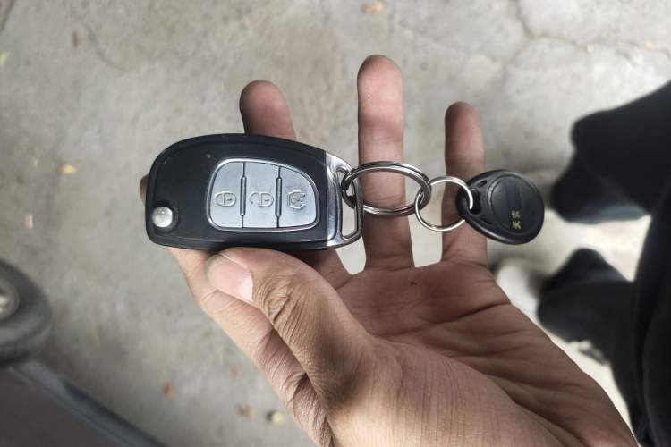 Used HYOSOW H3 2015 1.5L manual Comfort trim level Vehicle Key