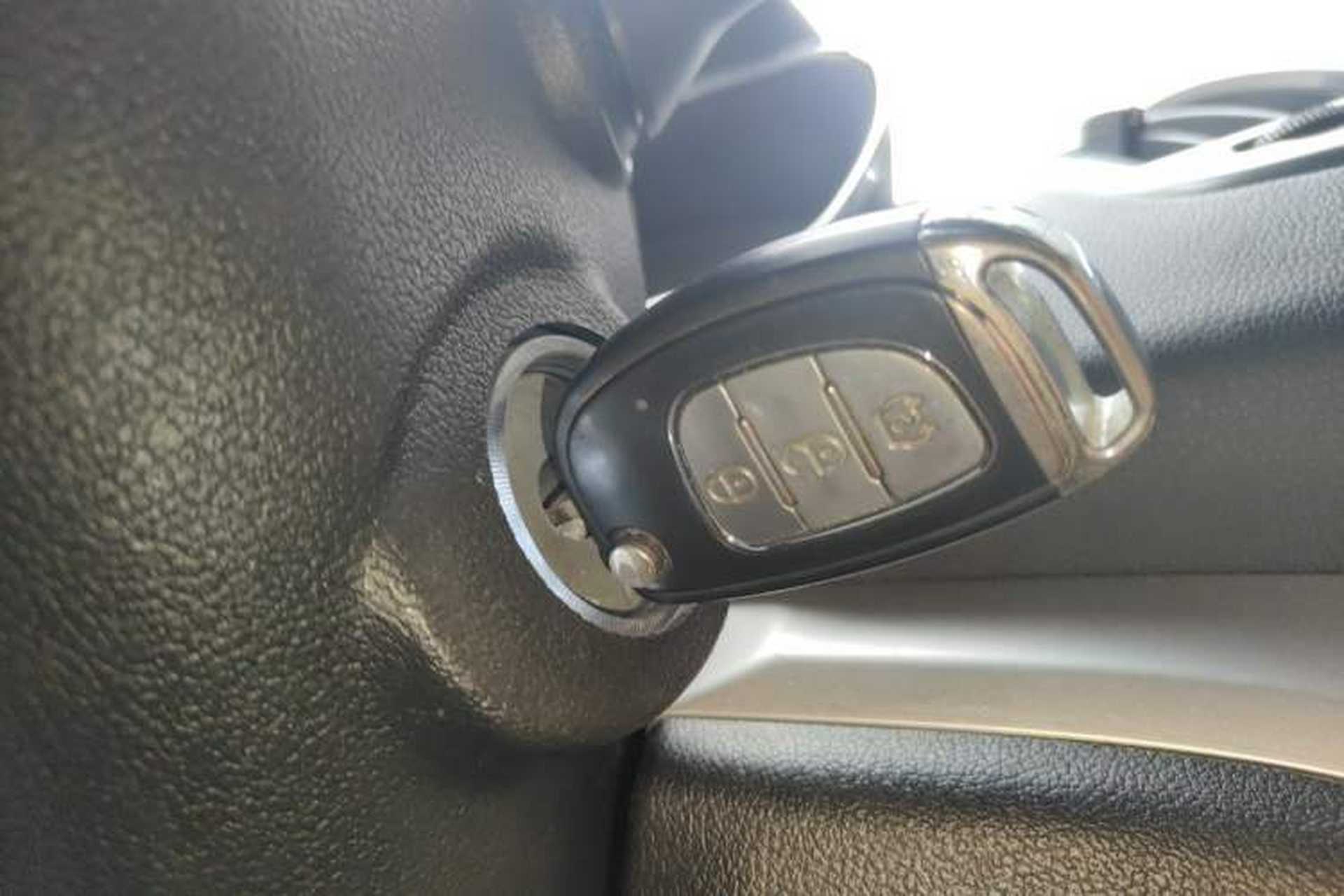 Used HYOSOW H3 2015 1.5L manual luxury version Vehicle Key