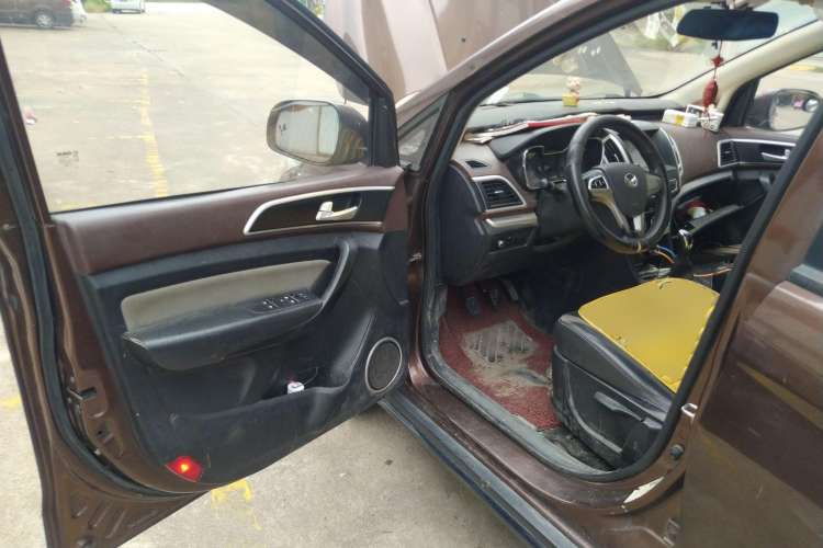 Used HYOSOW H3 2015 1.5L manual Comfort trim level Driver Seat