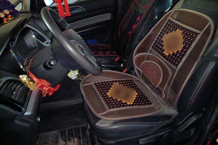 Used HYOSOW H3 2015 1.5L manual luxury version Left Front Seat