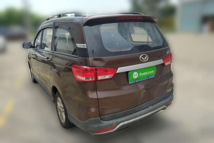 Used HYOSOW H3 2015 1.5L manual Comfort trim level Rear Left 45 Deg