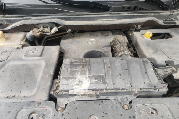 Used HYOSOW H3 2015 1.5L manual Comfort trim level Engine Bay