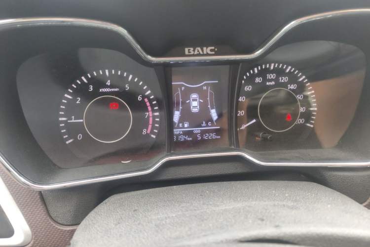 Used HYOSOW H3 2015 1.5L manual Comfort trim level Instrument Cluster