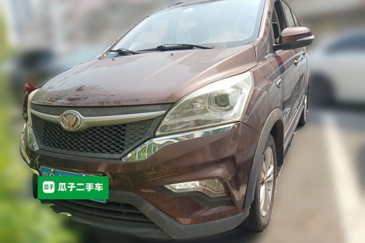 Used HYOSOW H3 2015 1.5L manual luxury version Guazi used car, China used car export, Used car for sale, Used HYOSOW cars, Cheapest cars for sale