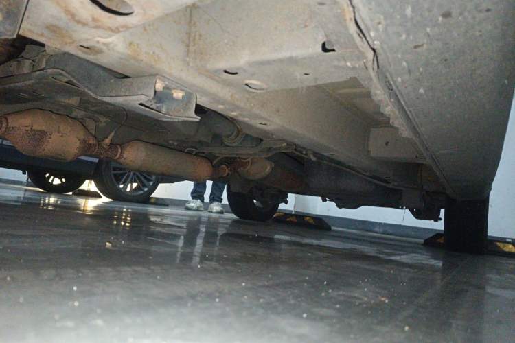 Used HYOSOW H3 2015 1.5L manual luxury version Chassis Front Left