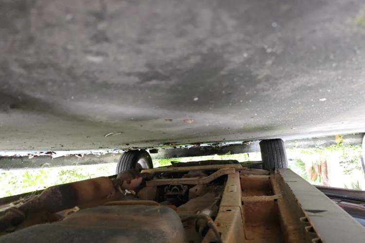Used HYOSOW H3 2015 1.5L manual Comfort trim level Chassis Rear Left