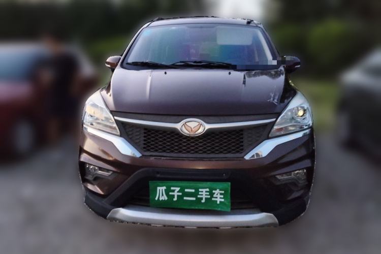 Used HYOSOW H3 2015 1.5L manual luxury version Front