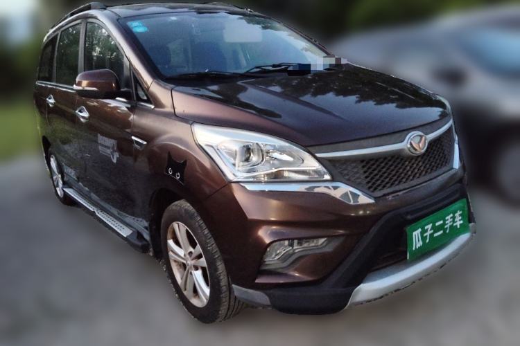 Used HYOSOW H3 2015 1.5L manual luxury version Front Right 45 Deg
