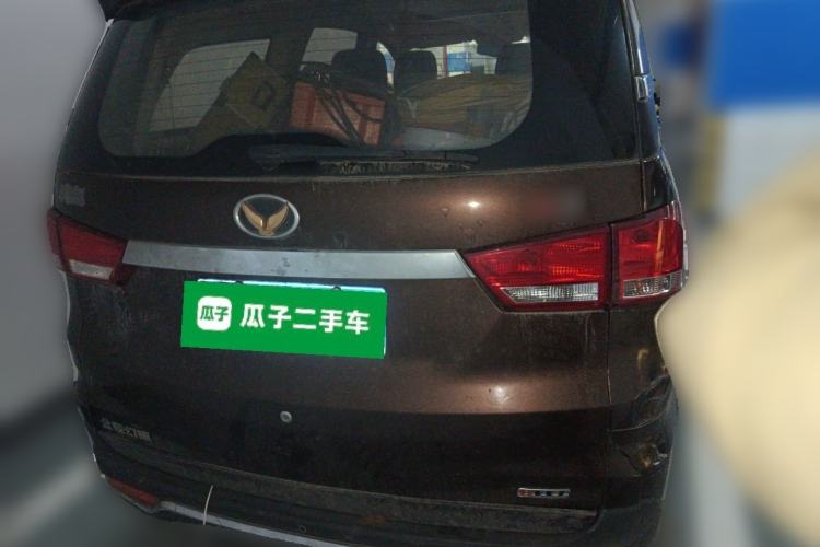 Used HYOSOW H3 2015 1.5L manual luxury version Rear