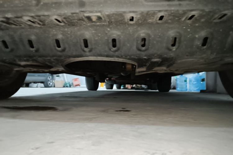 Used HYOSOW H3 2015 1.5L manual Comfort trim level Chassis Front