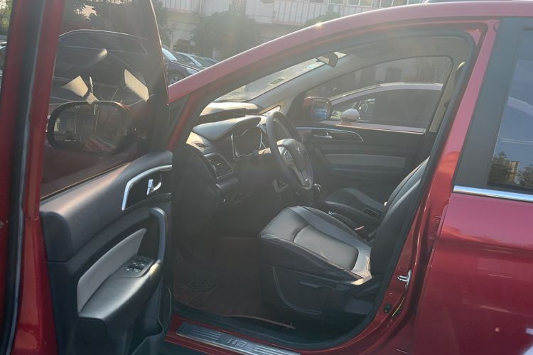 Used HYOSOW H3 2015 1.5L manual luxury version Driver Seat