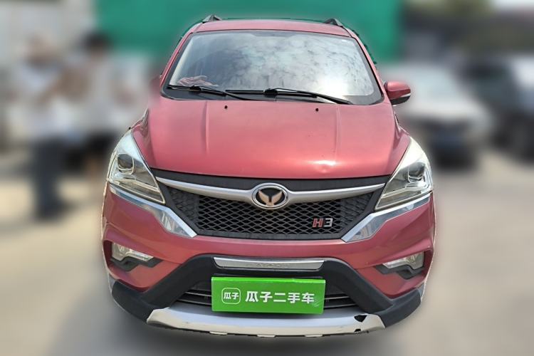 Used HYOSOW H3 2015 1.5L manual luxury version Front