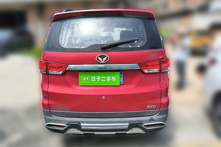 Used HYOSOW H3 2015 1.5L manual luxury version Rear