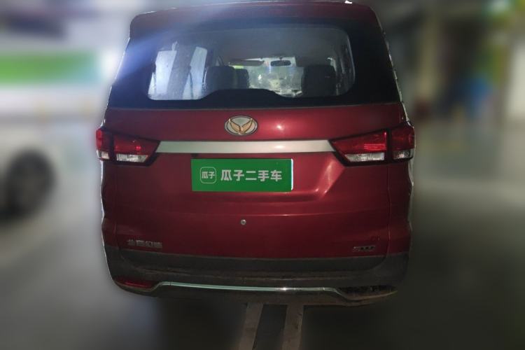 Used HYOSOW H3 2015 1.5L manual Comfort trim level Rear