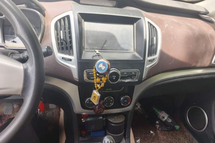 Used HYOSOW H3 2015 1.5L manual Comfort trim level Audio And AC Panel
