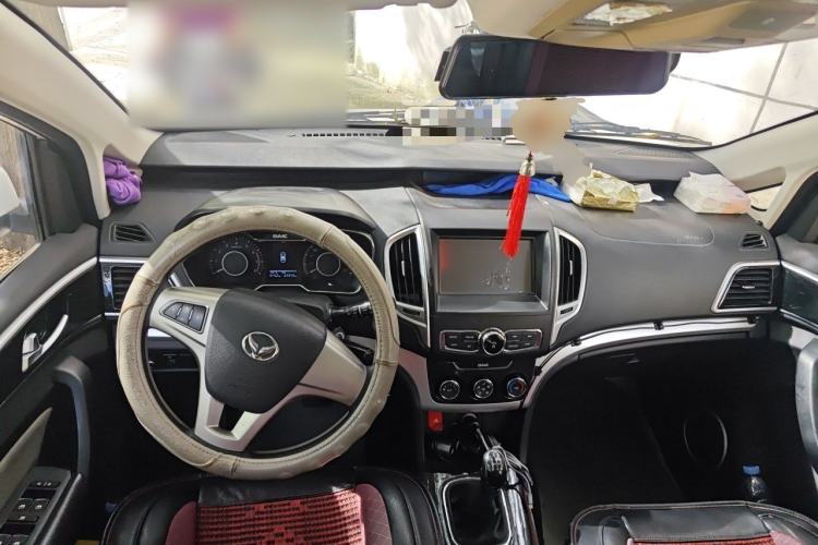 Used HYOSOW H3 2015 1.5L manual luxury version Center Console