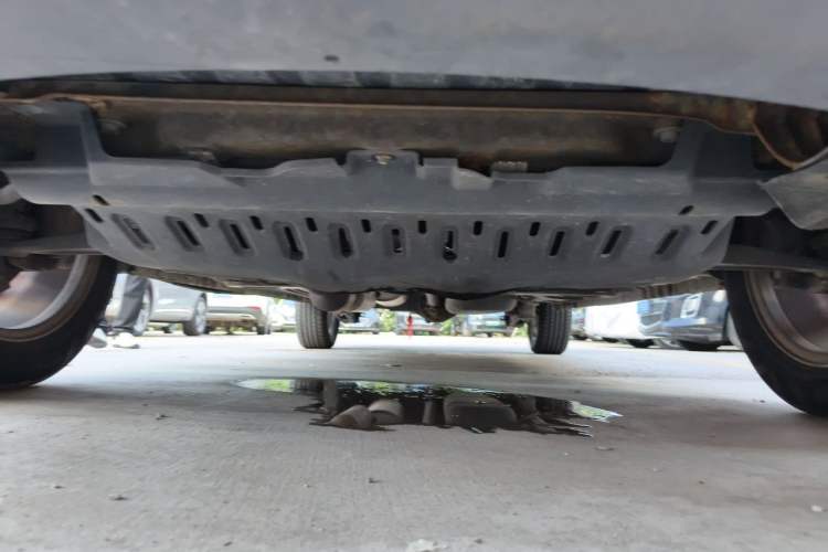 Used HYOSOW H3 2015 1.5L manual luxury version Chassis Front