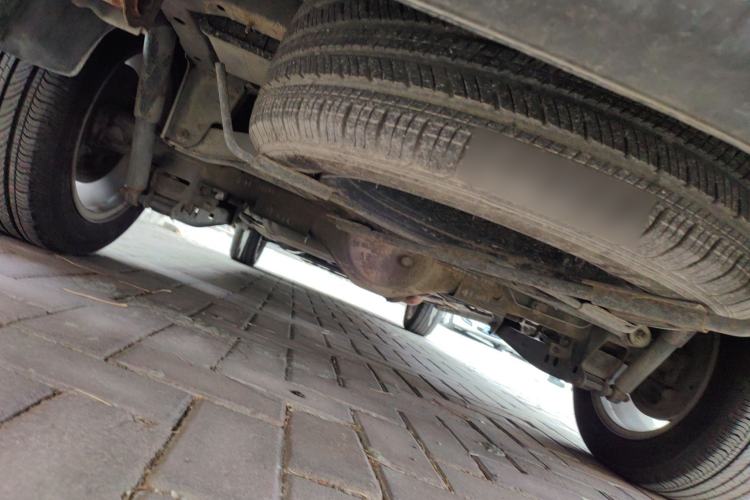 Used HYOSOW H3 2015 1.5L manual Comfort trim level Chassis Rear