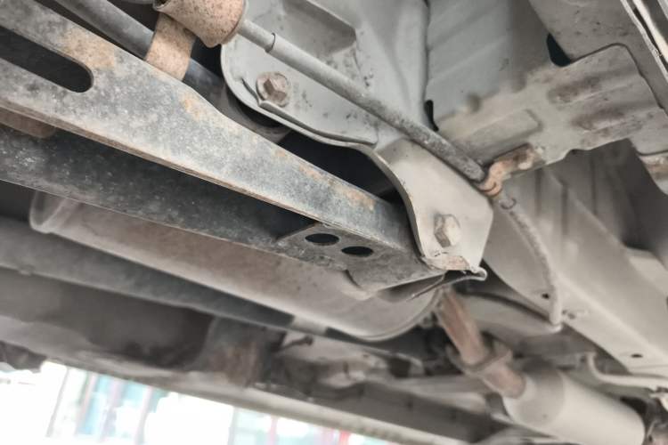 Used HYOSOW H3 2015 1.5L Manual Standard Edition Chassis Rear Right