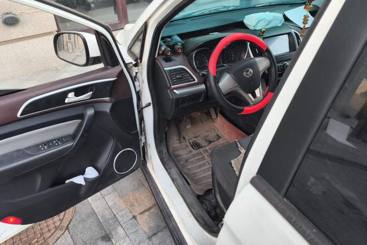 Used HYOSOW H3 2015 1.5L Manual Standard Edition Driver Seat