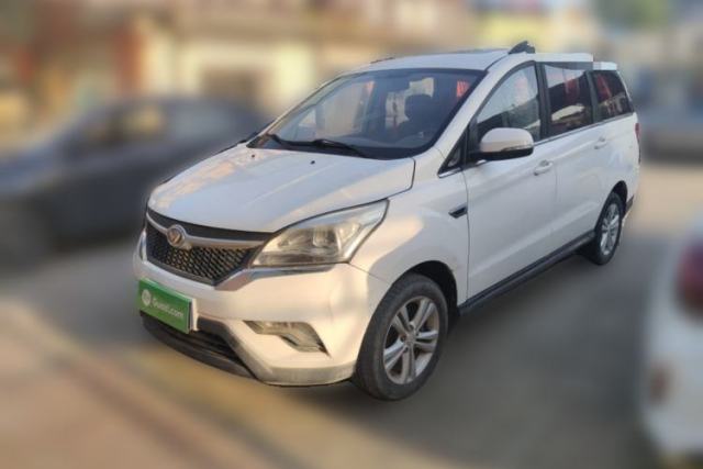 Used HYOSOW H3 2015 1.5L manual luxury version