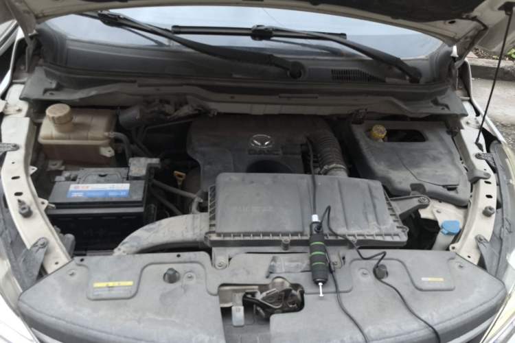 Used HYOSOW H3 2015 1.5L manual Comfort trim level Engine Bay