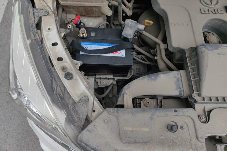 Used HYOSOW H3 2015 1.5L manual luxury version Engine Bay Right