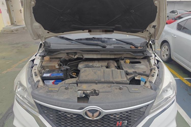 Used HYOSOW H3 2015 1.5L manual luxury version Engine Bay