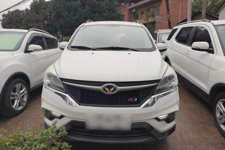 Used HYOSOW H3 2015 1.5L manual luxury version Exterior 1