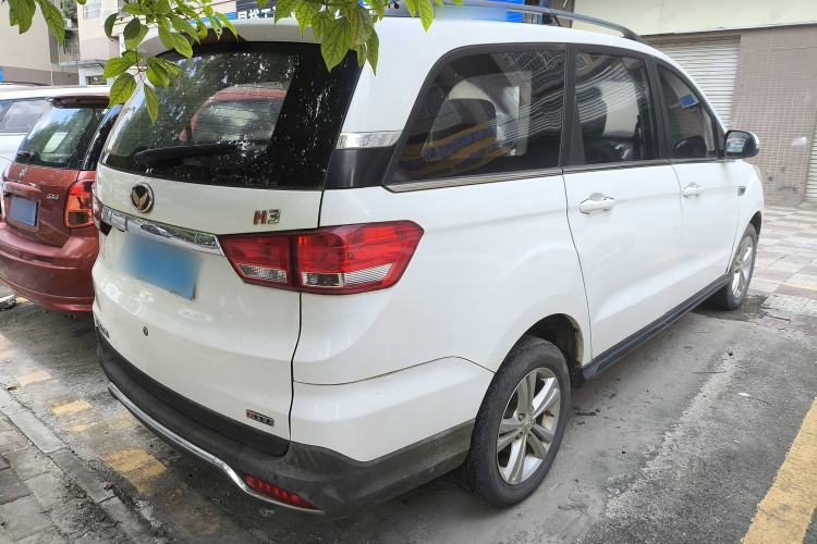 Used HYOSOW H3 2015 1.5L manual luxury version Exterior 5