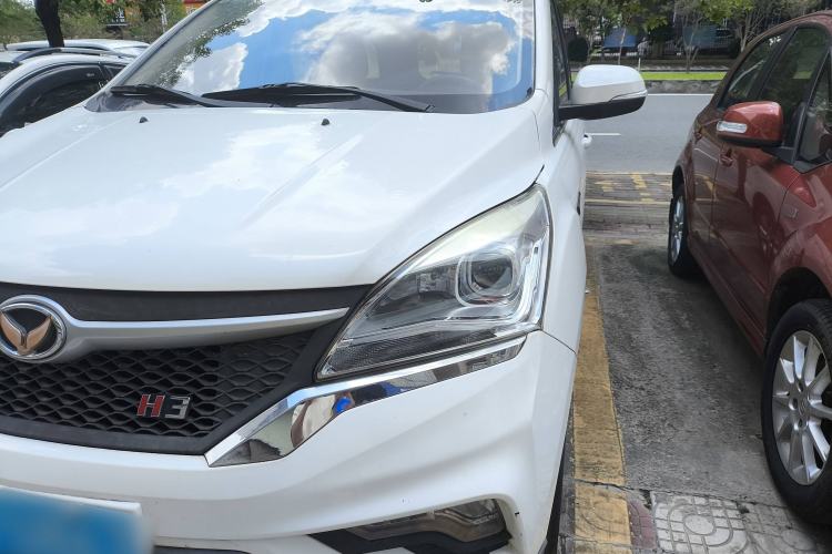 Used HYOSOW H3 2015 1.5L manual luxury version Exterior 6