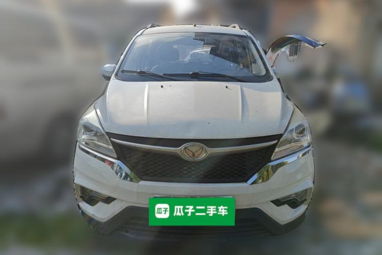 Used HYOSOW H3 2015 1.5L manual Comfort trim level Front