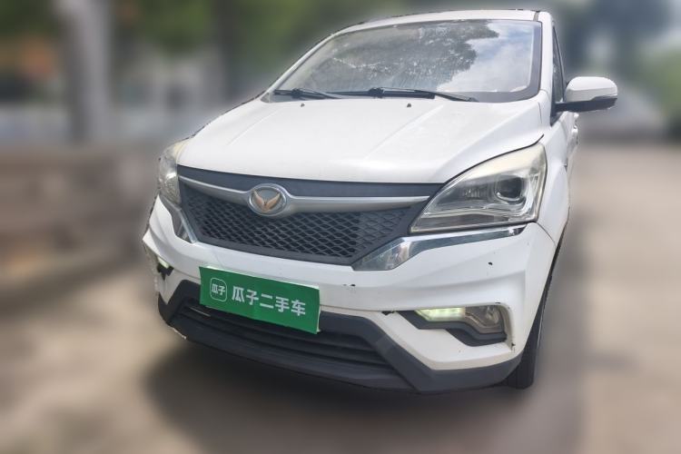 Used HYOSOW H3 2015 1.5L manual Comfort trim level Front