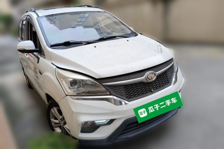 Used HYOSOW H3 2015 1.5L manual luxury version Front Right 45 Deg