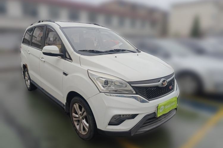 Used HYOSOW H3 2015 1.5L manual luxury version Front Right 45 Deg