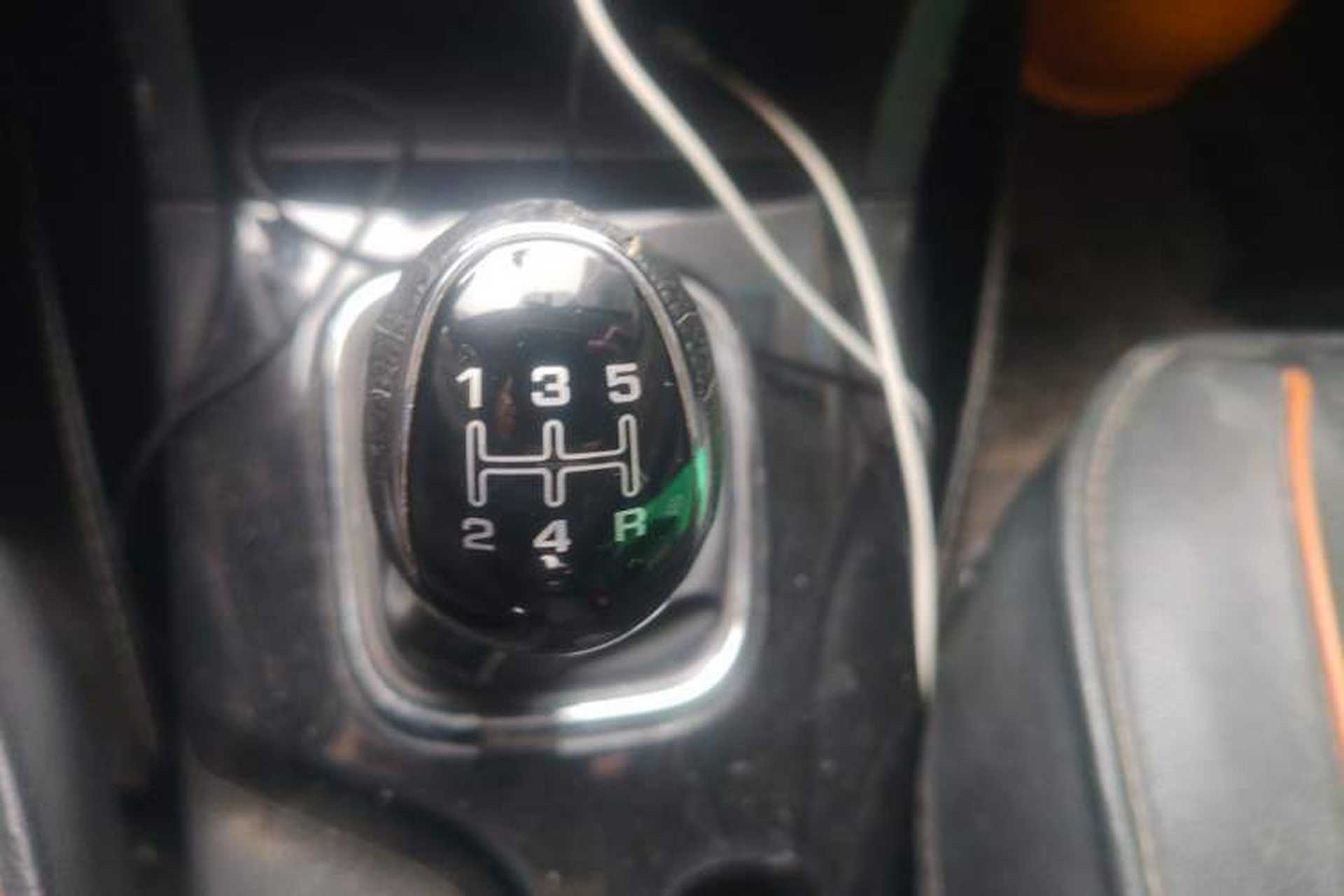 Used HYOSOW H3 2015 1.5L manual luxury version Gear Lever
