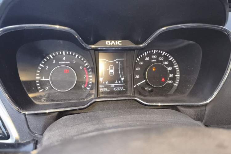Used HYOSOW H3 2015 1.5L manual luxury version Instrument Cluster
