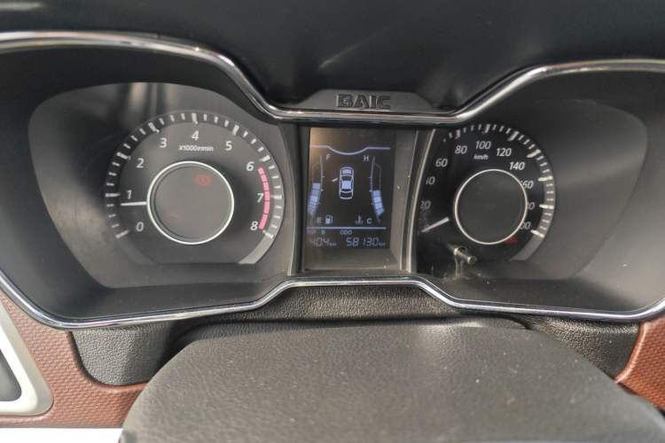 Used HYOSOW H3 2015 1.5L manual Comfort trim level Instrument Cluster