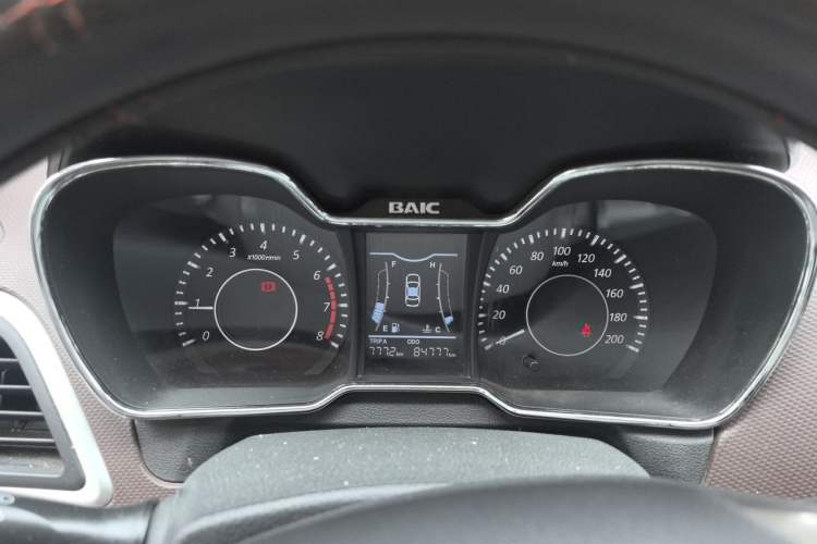 Used HYOSOW H3 2015 1.5L manual Comfort trim level Instrument Cluster